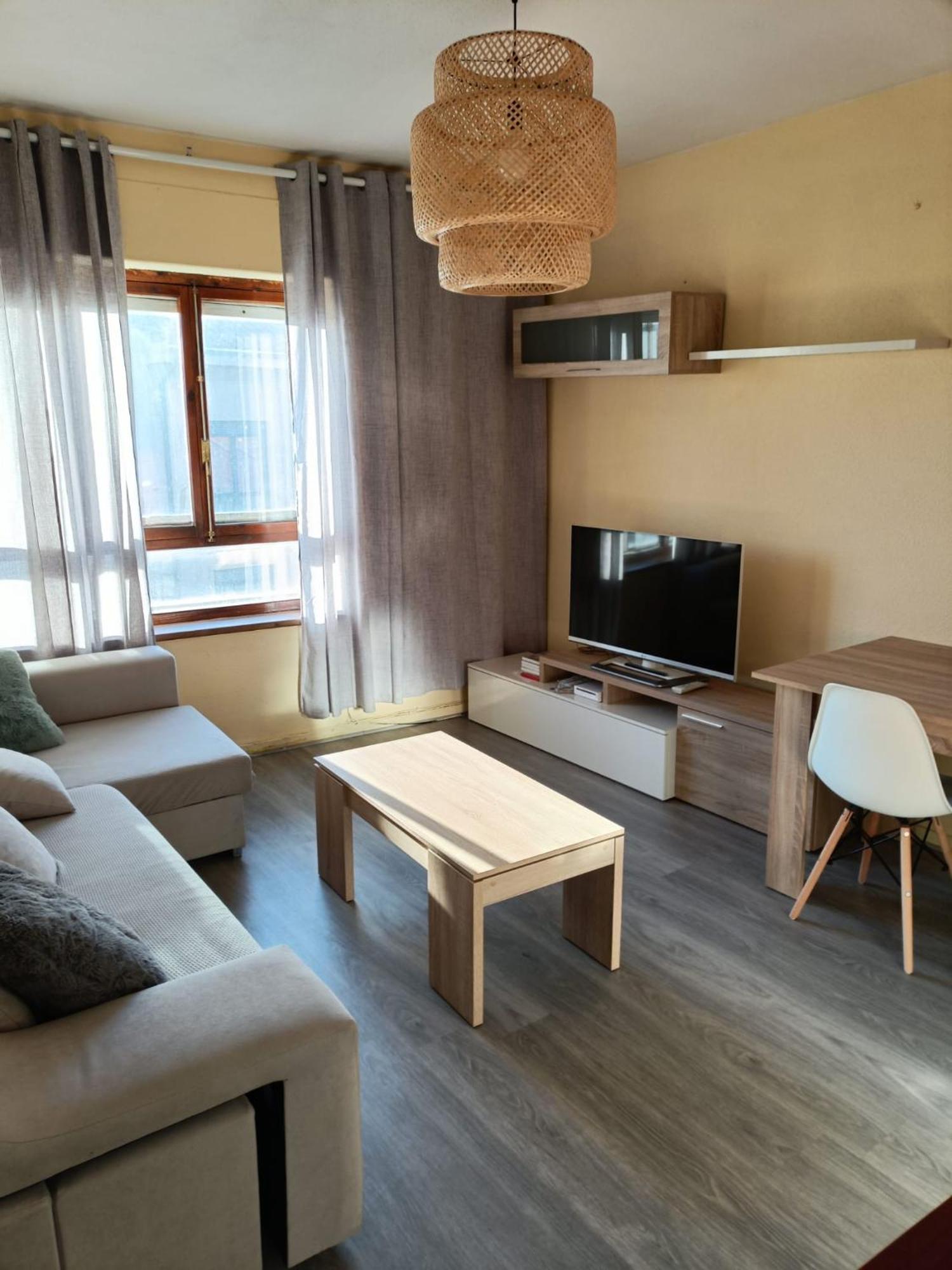 Apartamento San Andrés.Piso amueblado en Astorga. Cerca del camino de Santiago. Aparcamiento privado bicis. Extérieur photo